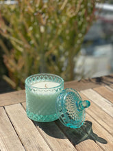 Load image into Gallery viewer, 9 oz Vintage Glass Quilted Candle