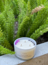 Load image into Gallery viewer, 22 oz Aura Candle