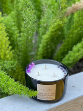 Load image into Gallery viewer, 22 oz Aura Candle