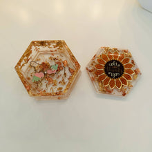 Load image into Gallery viewer, Fall Give Thanks Trinket Box