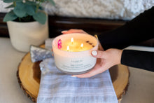 Load image into Gallery viewer, 22 oz Aura Candle
