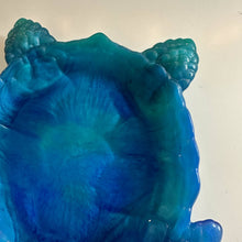 Load image into Gallery viewer, Resin Sea Turtle Tray
