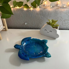 Load image into Gallery viewer, Resin Sea Turtle Tray
